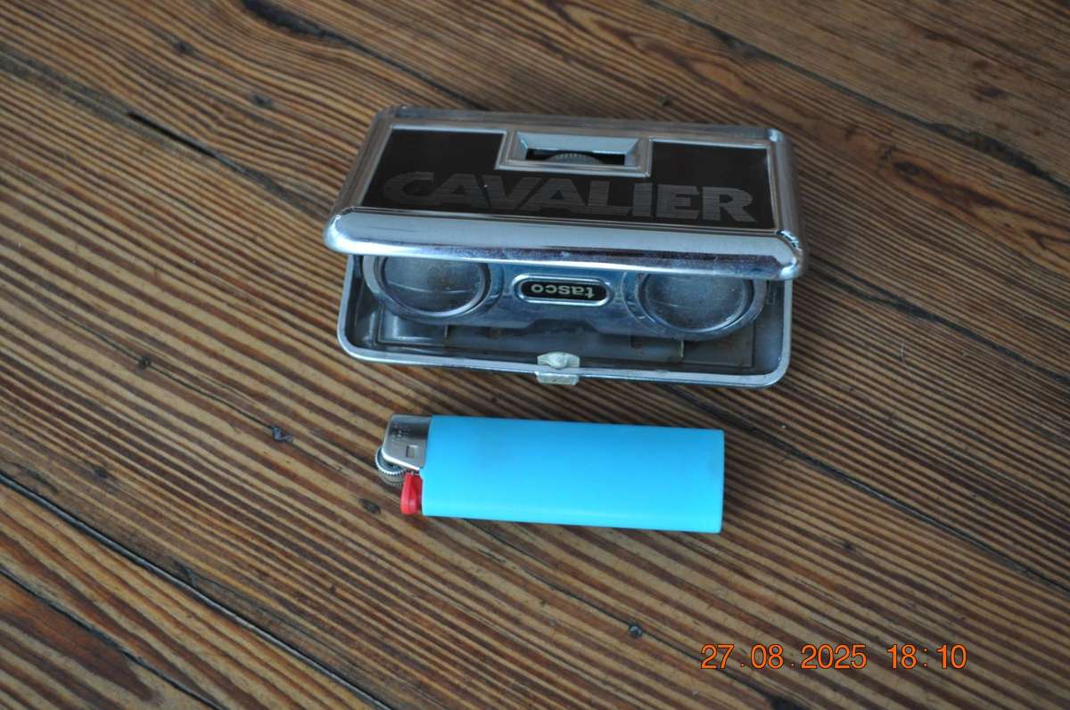 Vintage Tasco Cavalier Folding Opera Glasses Binoculars (james bond)