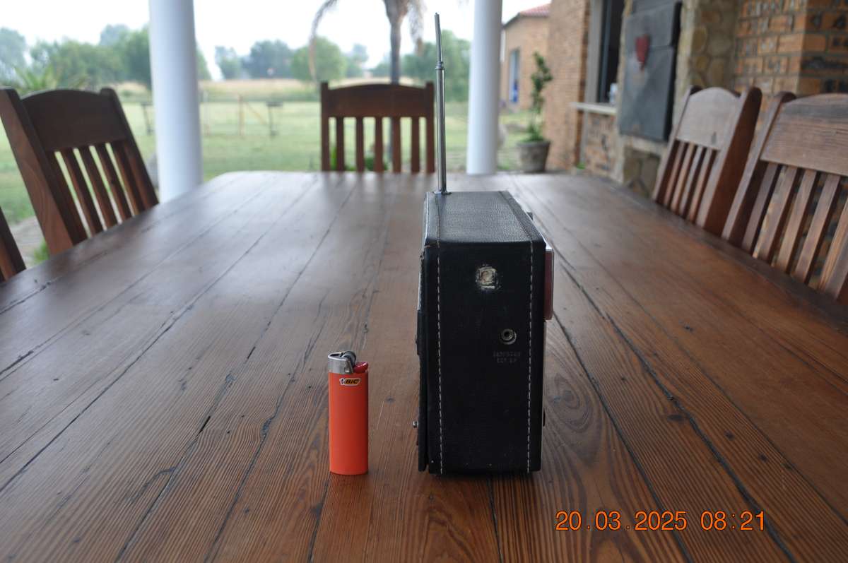 Vintage National Panasonic FM/AM 3 Band Transistor Radio