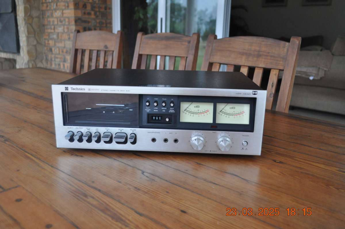 Vintage Technics Stereo Cassette Deck 630