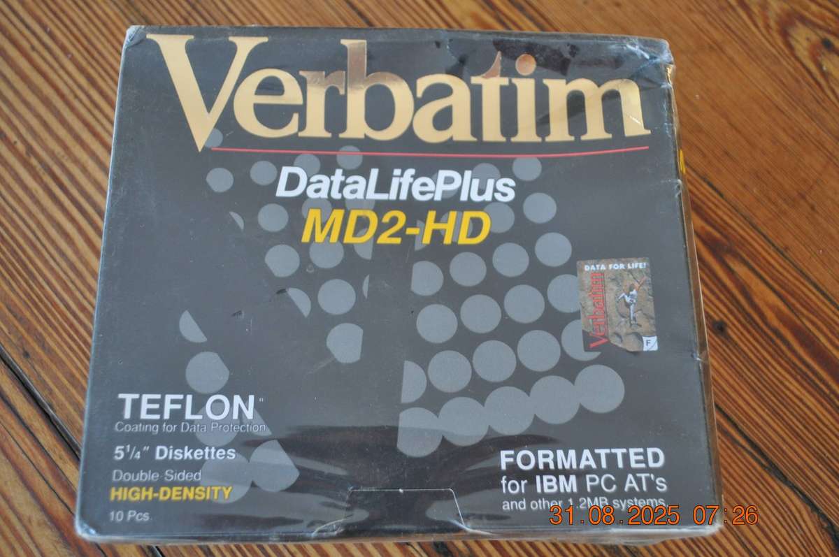 Vintage Verbatim MD2- HD Floppy Disk (new sealed)