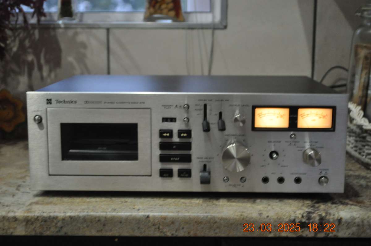 Vintage Technics Stereo Cassette Deck 676