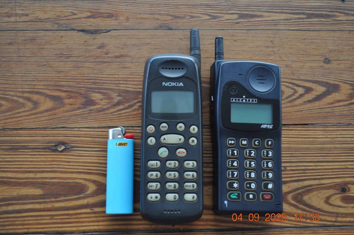 Vintage 1990s Nokia and Alcatel Cell Phones (as is)