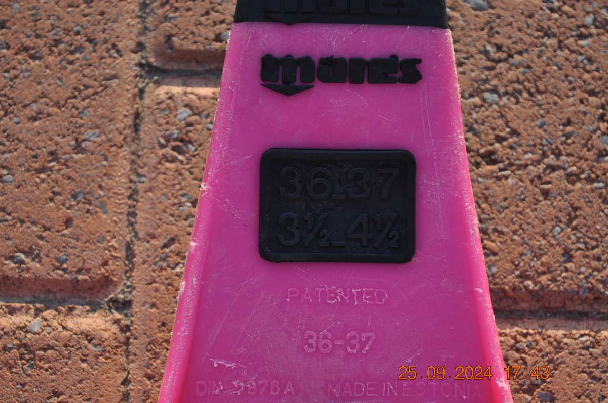 Mares Scuba Fins 3 Pairs