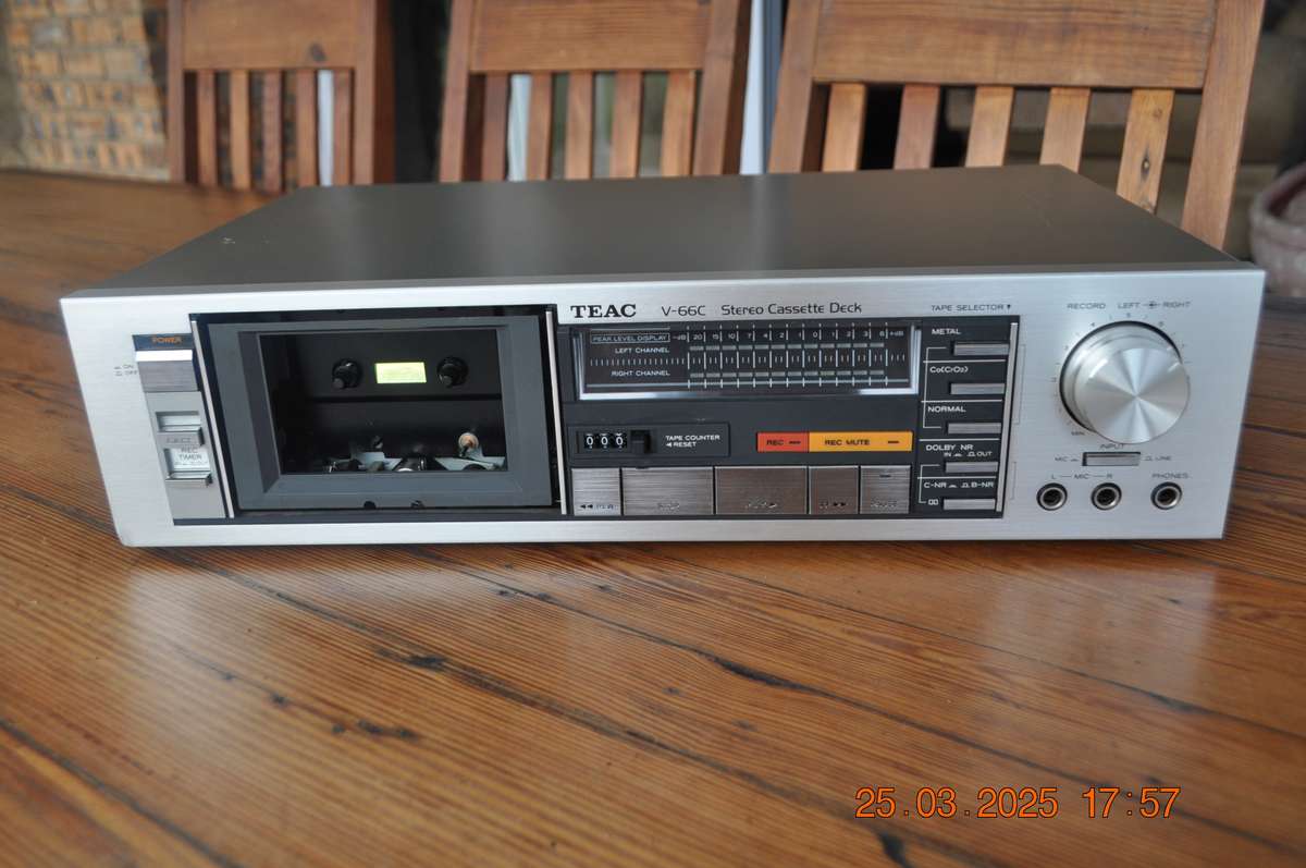 Vintage Teac Stereo Cassette Deck V-66C