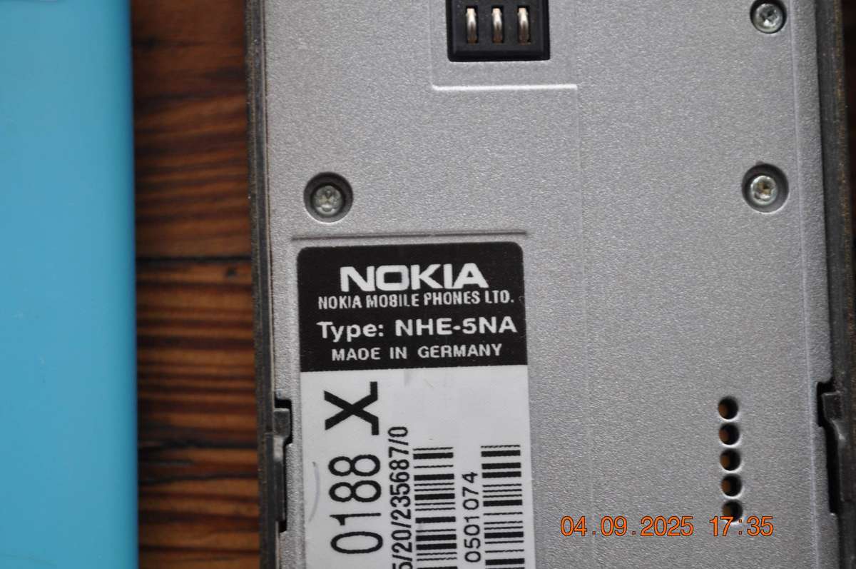 Vintage 1990s Nokia and Alcatel Cell Phones (as is)