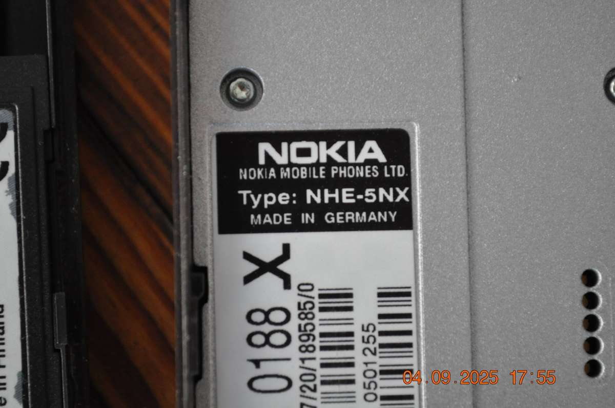 Vintage 1990s Nokia 1610 Cell phone (as is)