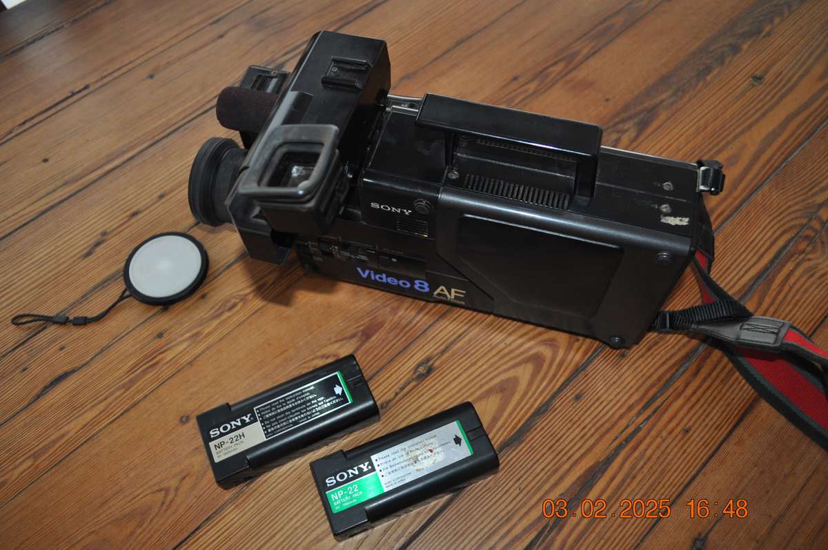 Vintage Sony 8mm Video Camera (as is)