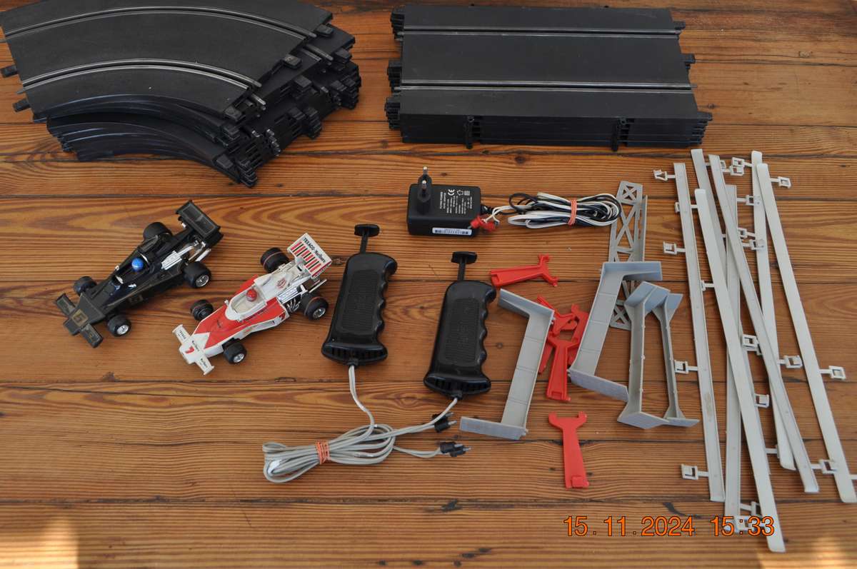 Vintage Polistil Slot Car Set