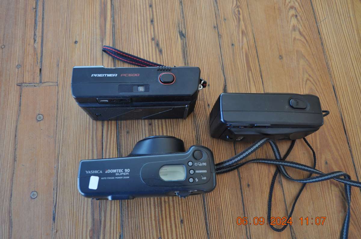 Film Cameras For Parts Or Display x 3