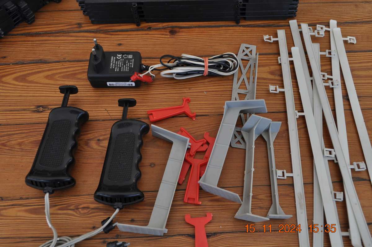 Vintage Polistil Slot Car Set