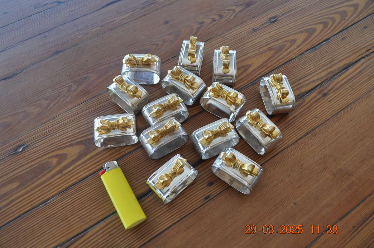 Vintage Napkin Holders Chrome and Gold Plated (14 in total)