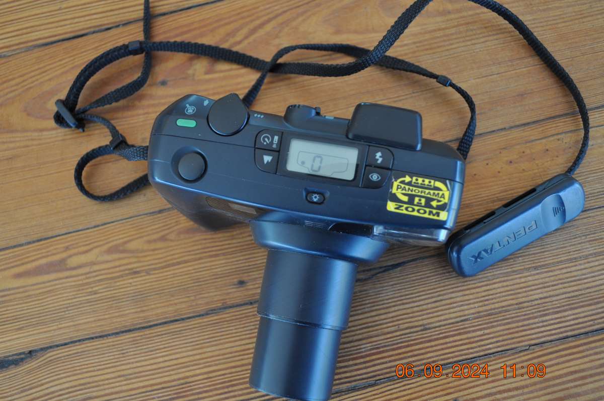 Pentax Espio 115 35mm Film Camera