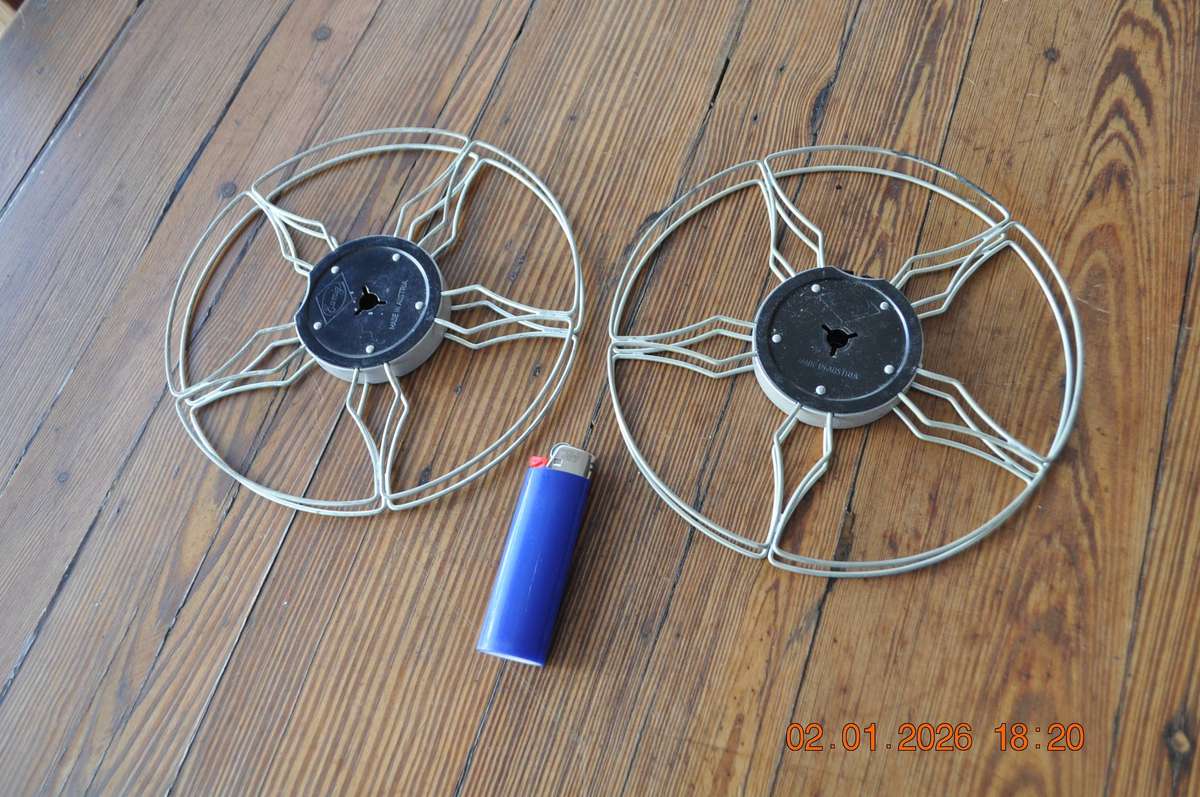 Vintage Eumig 8mm Metal Wire Film Reels