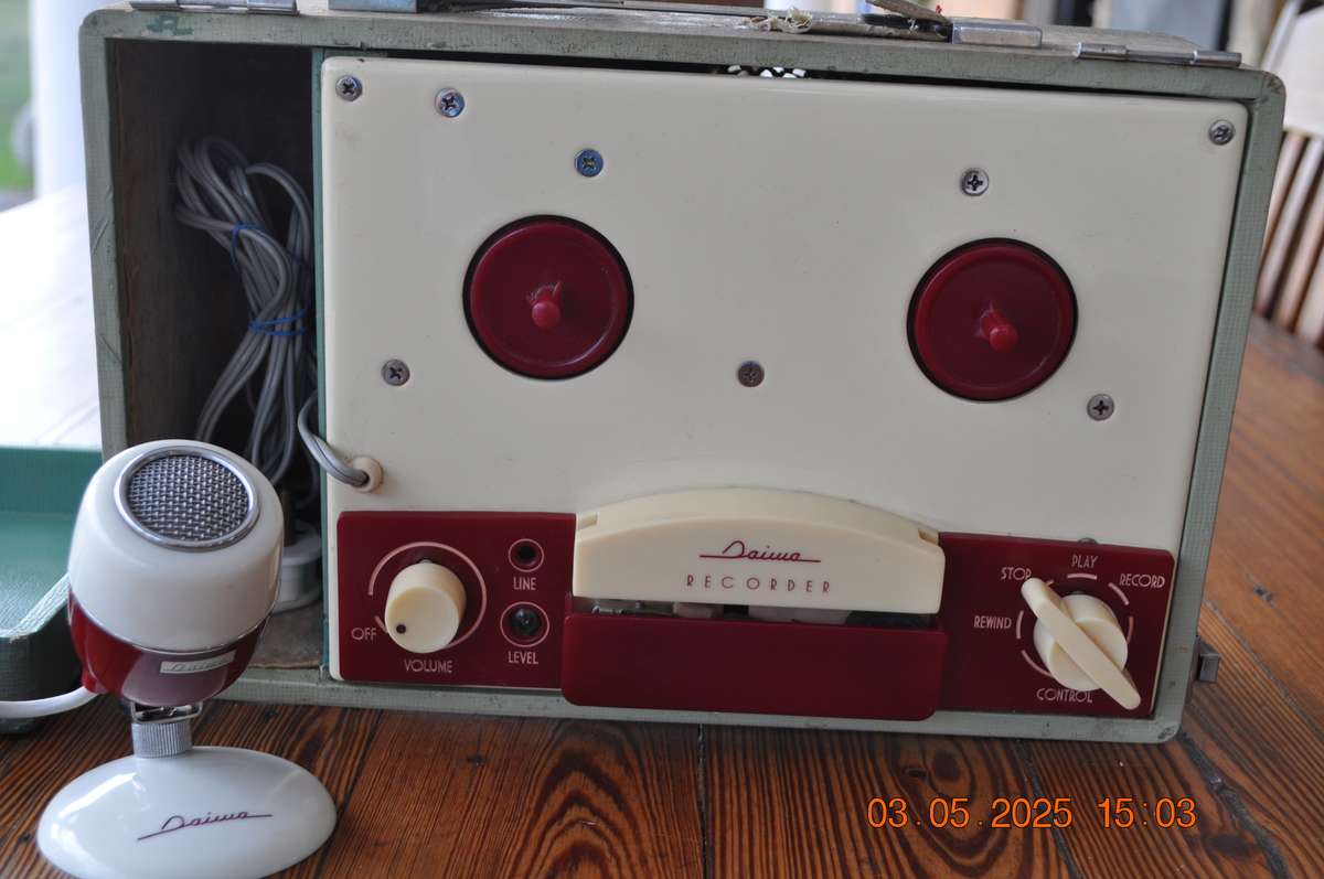 Daiwa Reel to Reel Tape Recorder Player