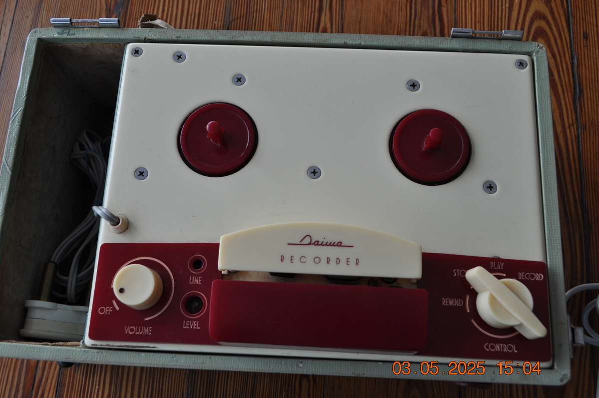 Daiwa Reel to Reel Tape Recorder Player
