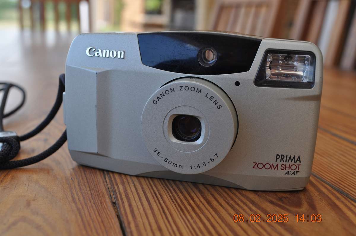 Vintage Canon Prima Zoom Shot 35mm Film Camera