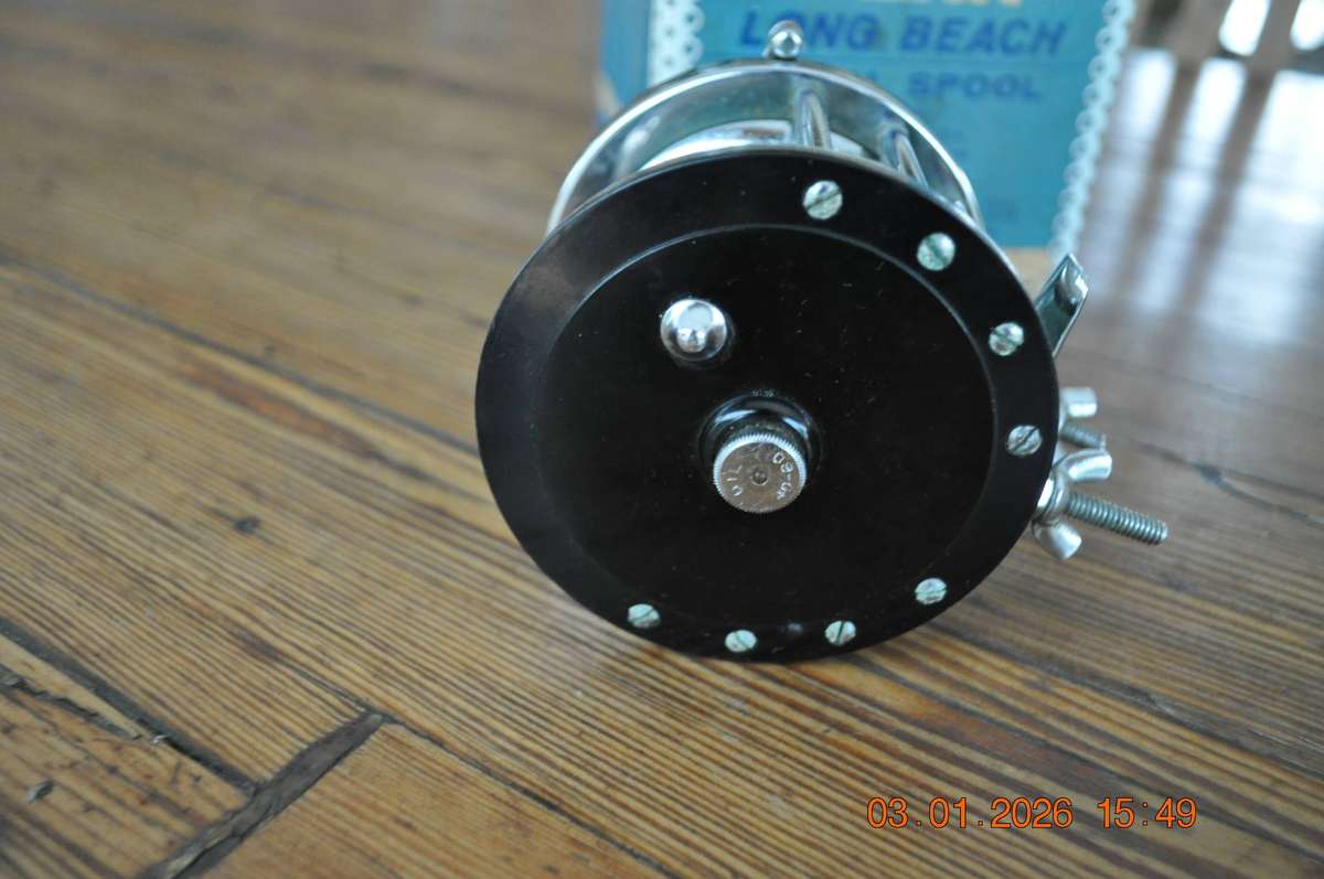 Vintage Penn Long Beach N0 66 Fishing Reel