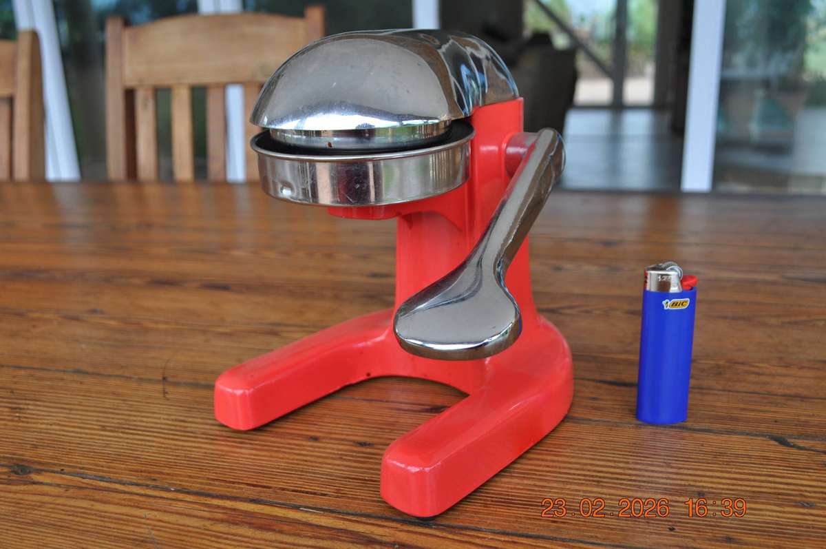 Vintage Juicer Juice Press
