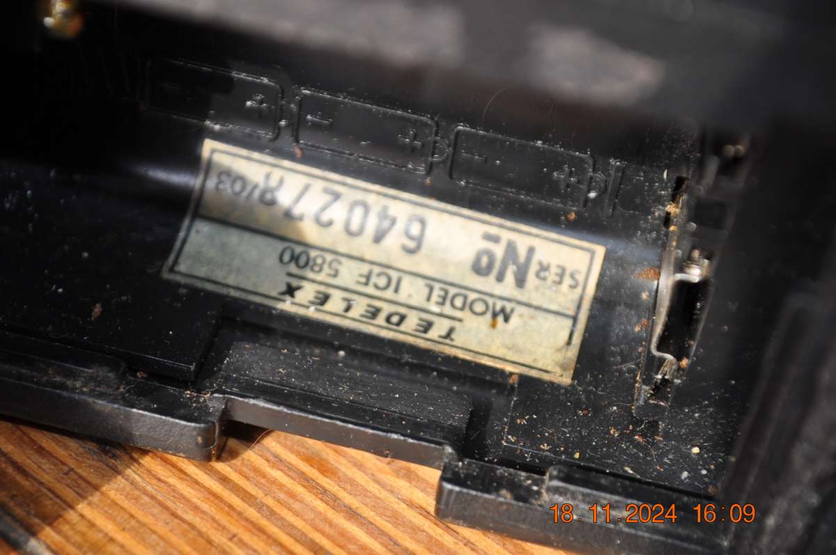 Vintage Sony ICF-5800H 5 Band Radio Sky Sensor Am Fm