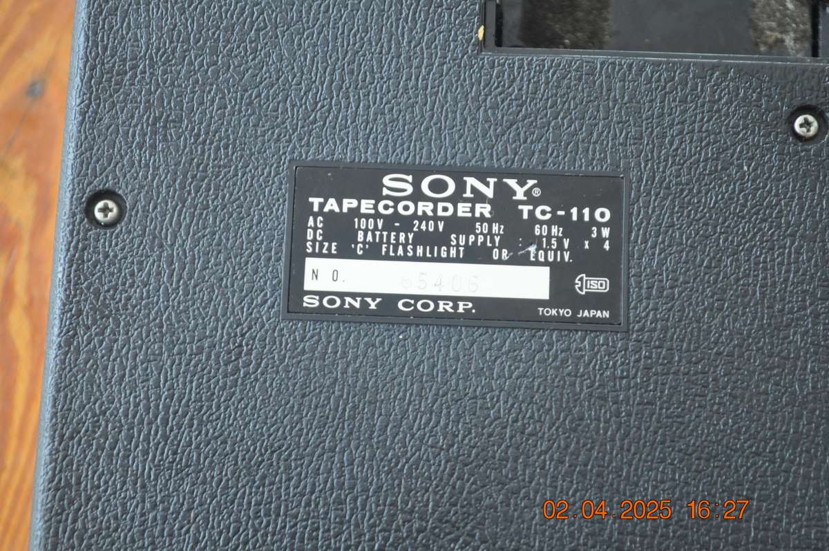 Vintage Sony Tape Cassette Player (as is)