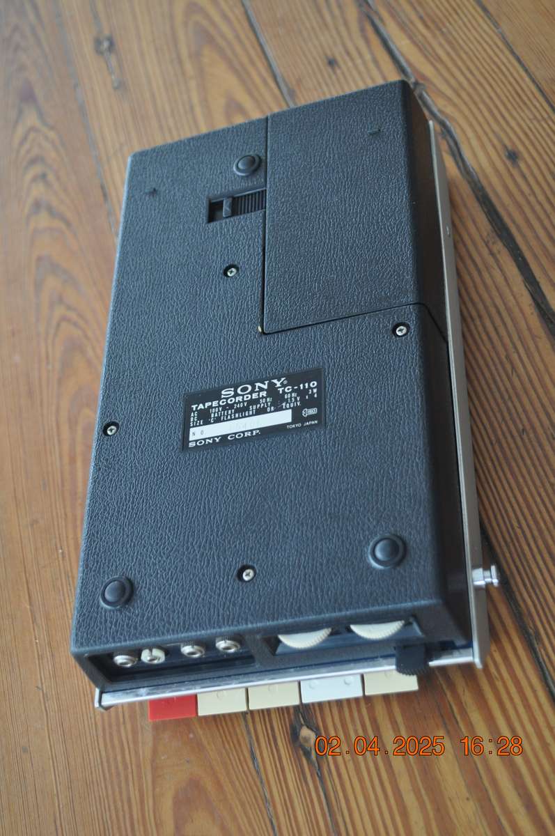 Vintage Sony Tape Cassette Player (as is)