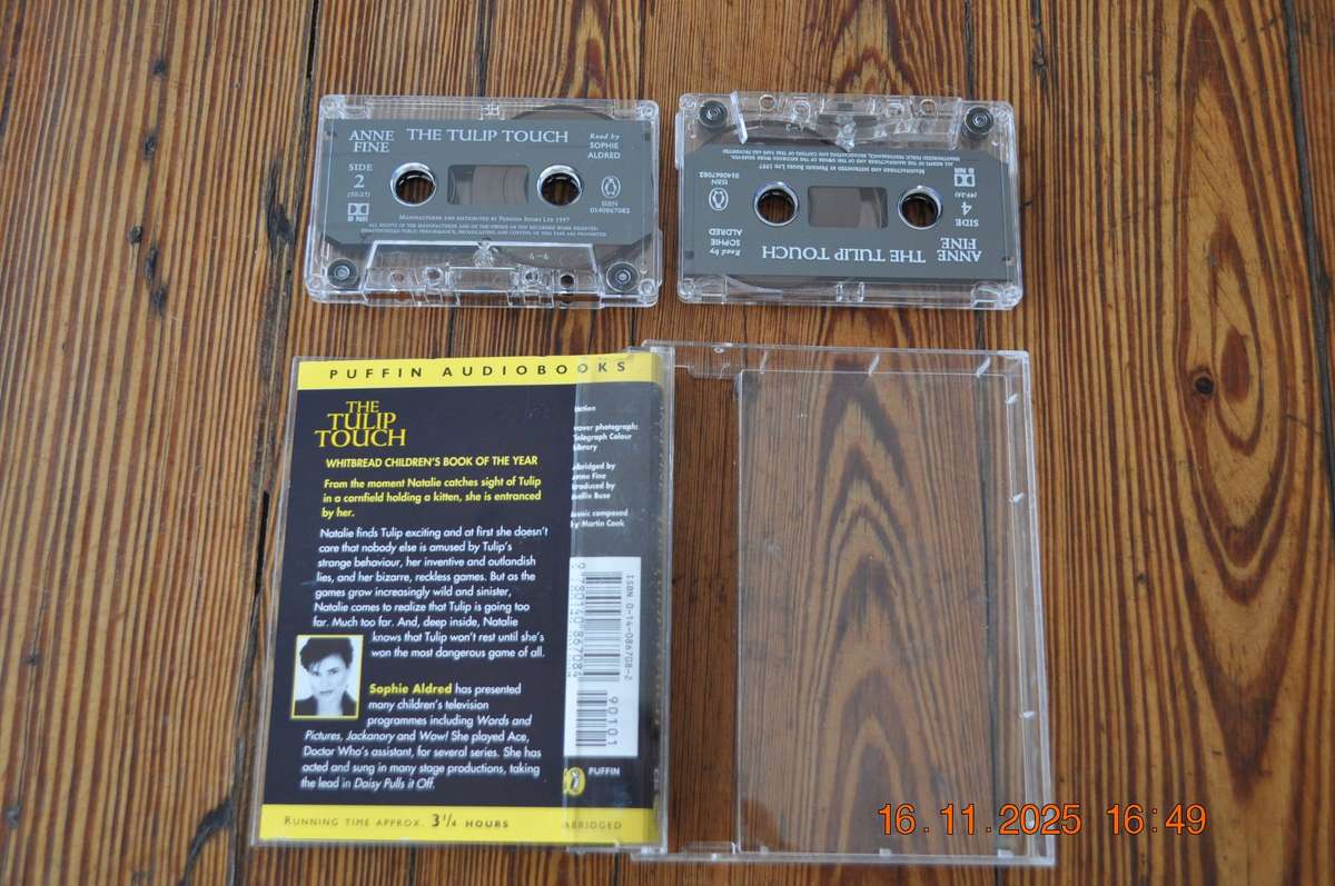 The Tulip Touch  Audiobook Cassette