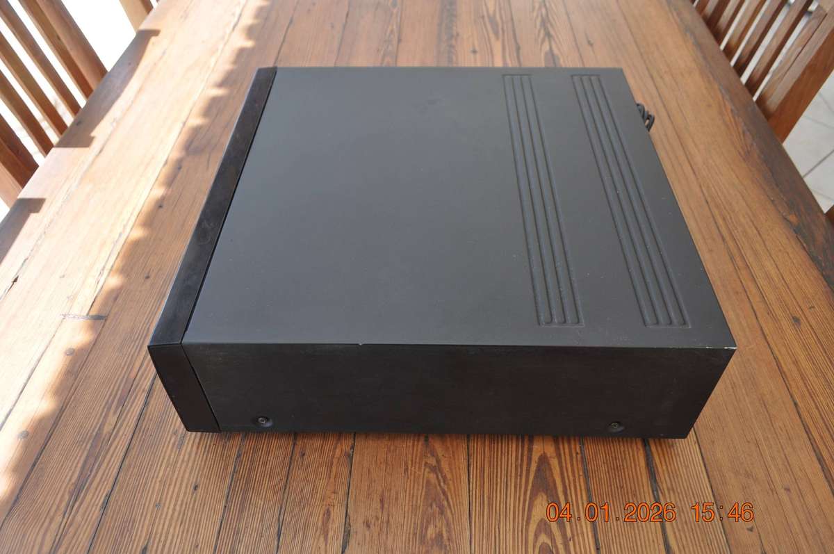 Vintage Pioneer CLD-M90 Laser Disc Player  5 Disc CD Changer (as is)