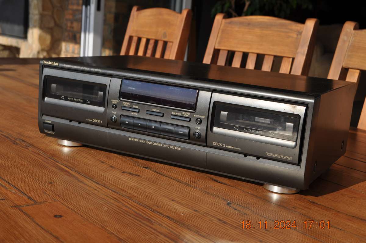 Vintage Technics RS-TR272 Cassette Tape Deck