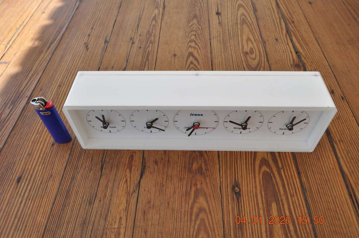 World Time Zone Clock (5 zone)