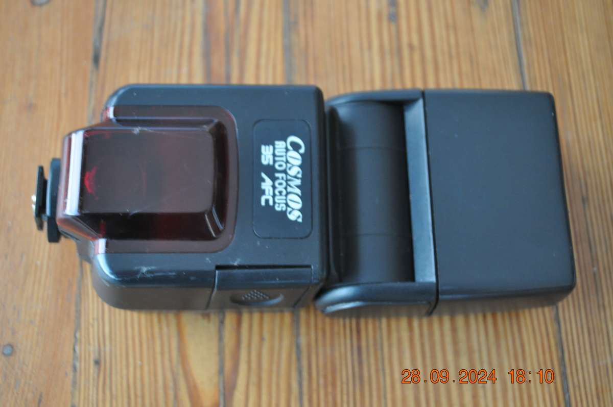 Cosmos Auto Focus 35 AFC Camera Flash