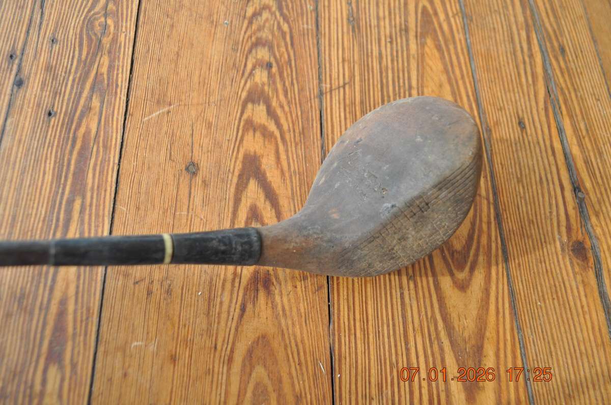 Vintage S Mamba 4 Wooden Golf Club Driver