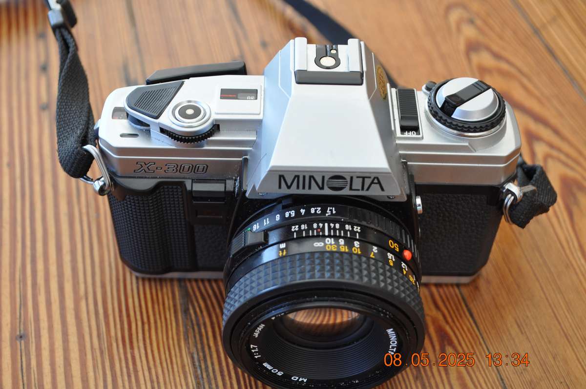Minolta X-300 35mm Film Camera With Lens