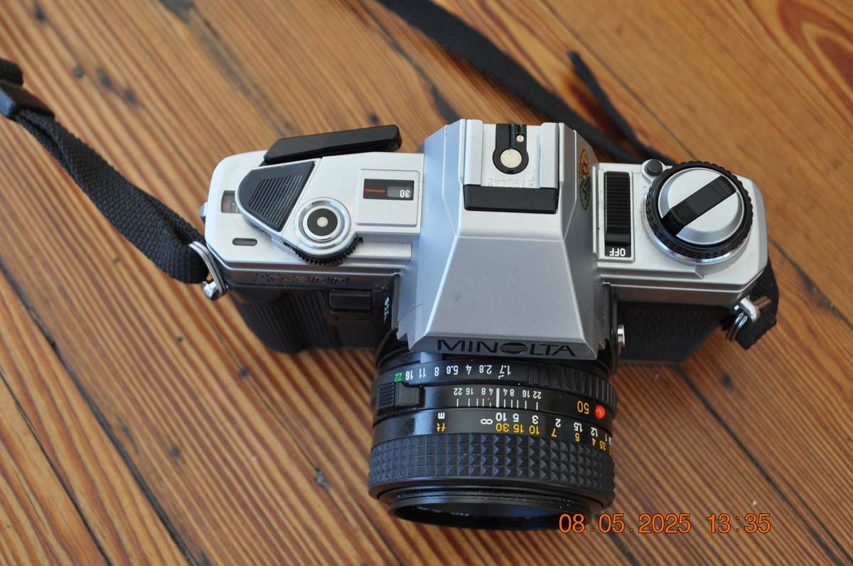 Minolta X-300 35mm Film Camera With Lens