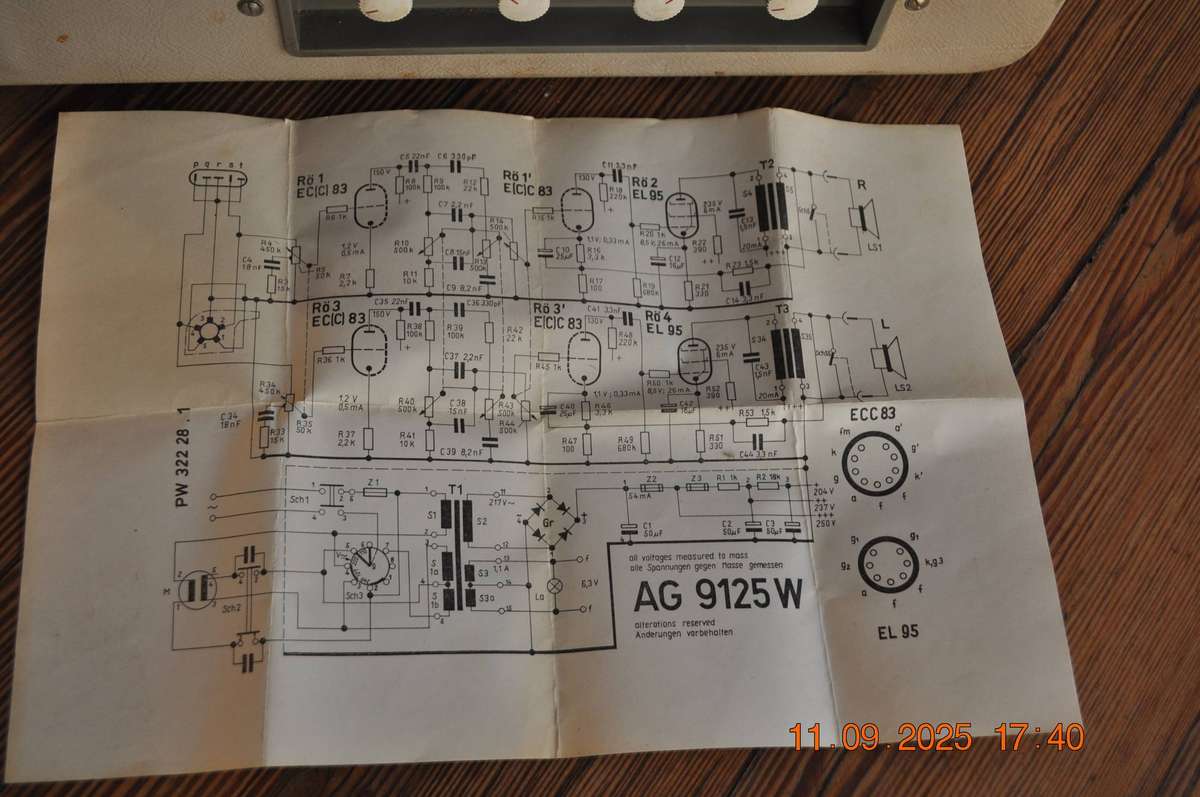 Rare Philips 1960s Turntable (working)