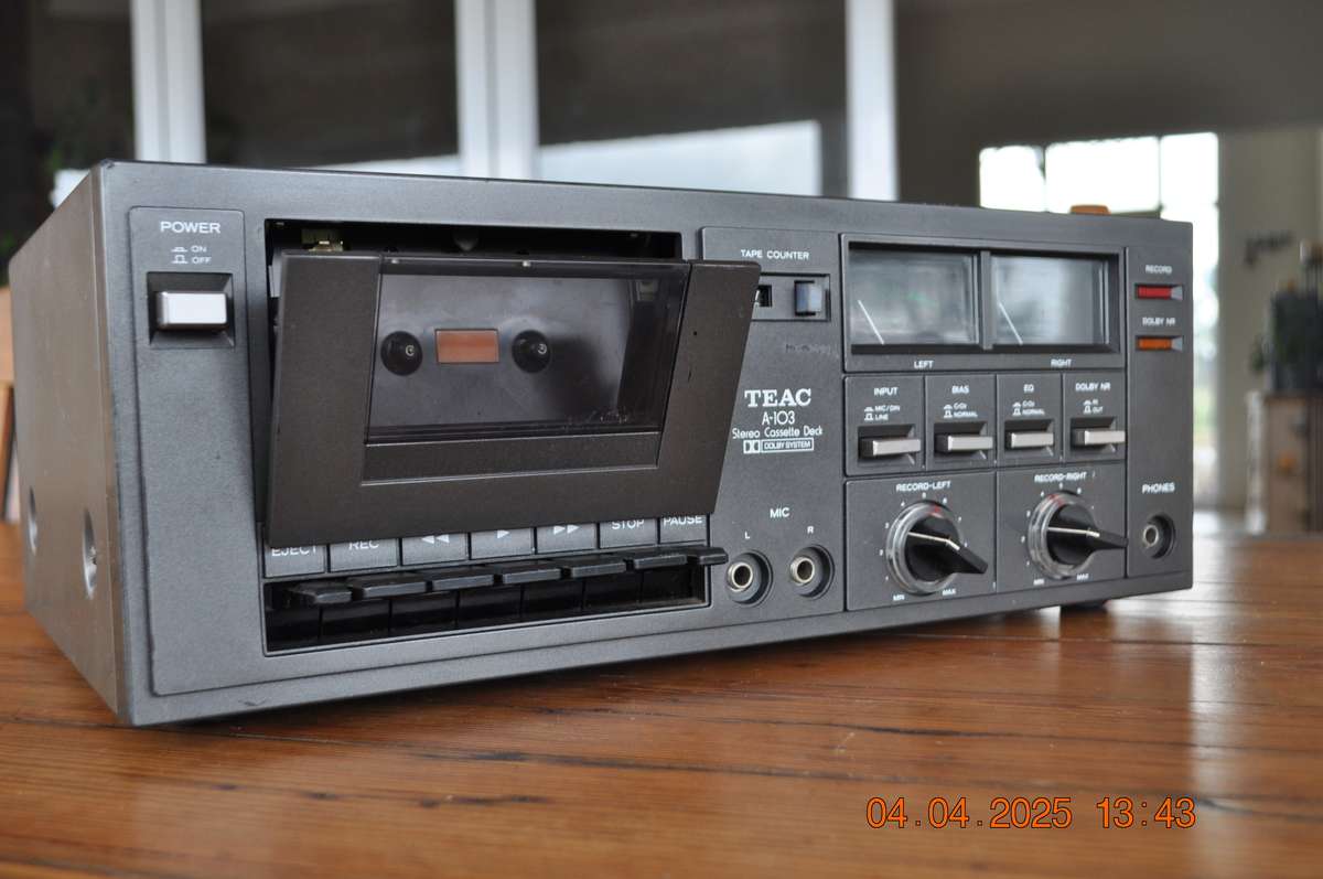 Vintage Teac A-103 Stereo Cassette Deck Player