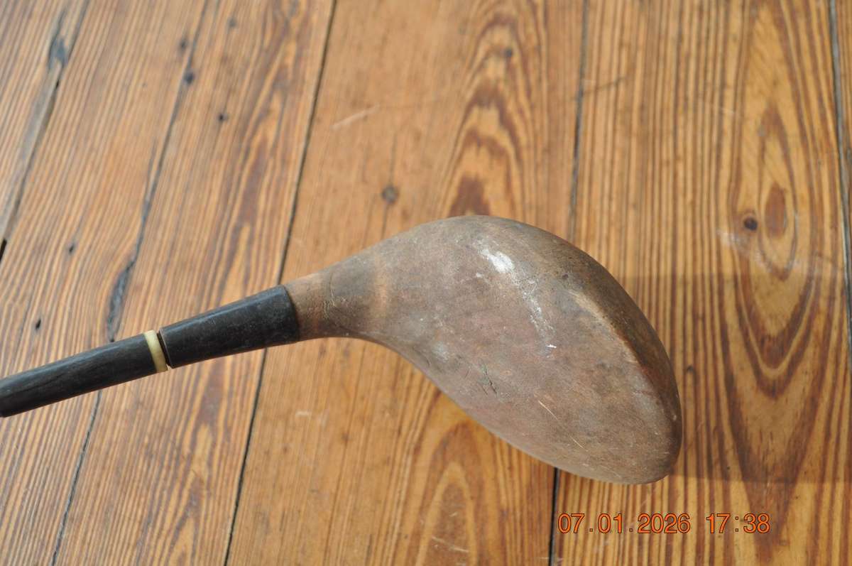 Vintage S Mamba D Wooden Golf Club Driver