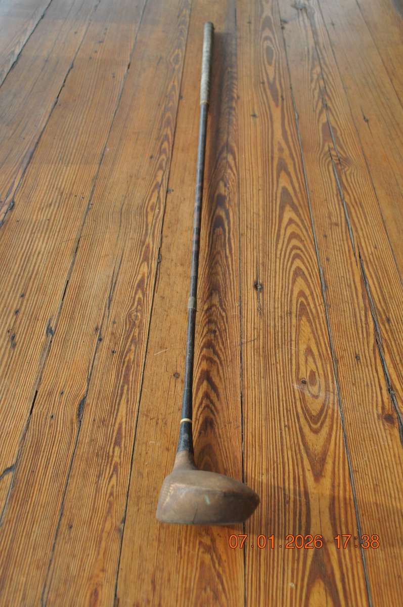Vintage S Mamba D Wooden Golf Club Driver