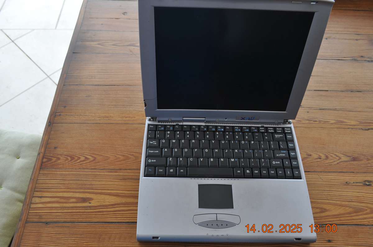 Old School IBM 5 Gig Computer Hard Drive And RAM