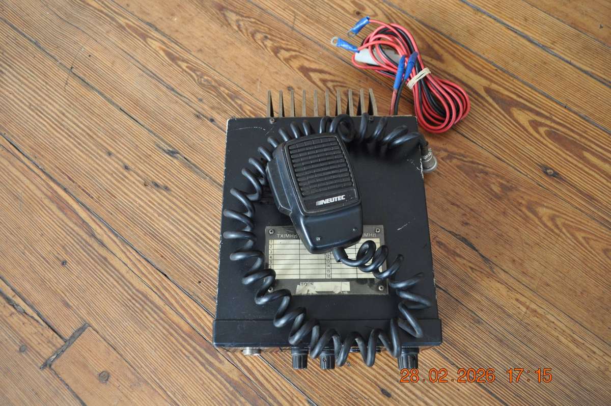 Vintage Neutec SM-1645 2 Way Radio (please read)
