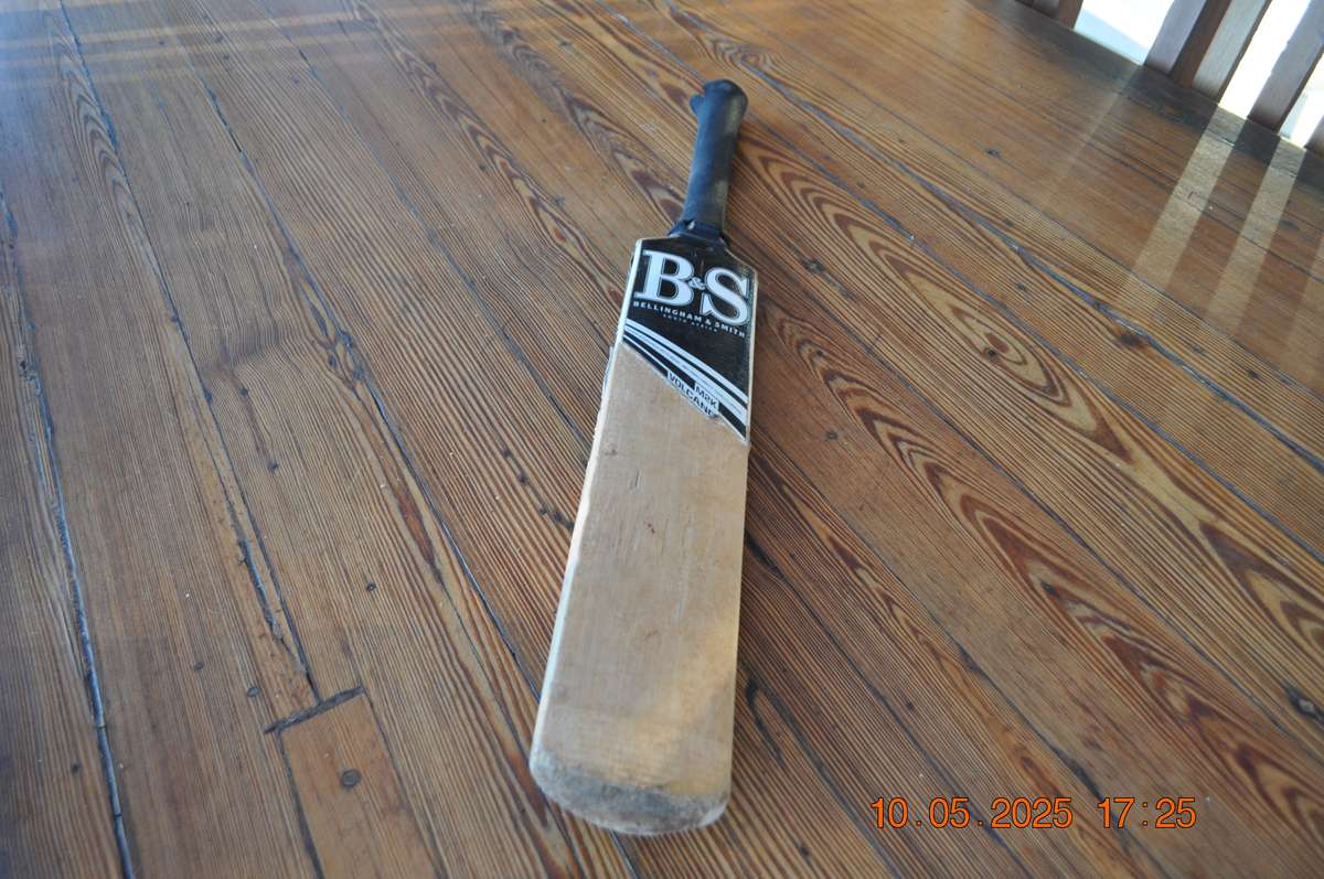 Kids B&S Size 1 Cricket Bat (ages 4 to 5)
