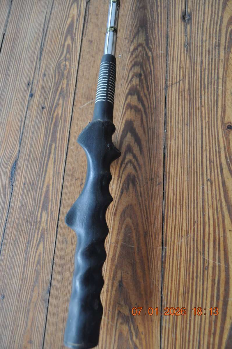 GT 7 Iron Hinged Training Aid Golf Club