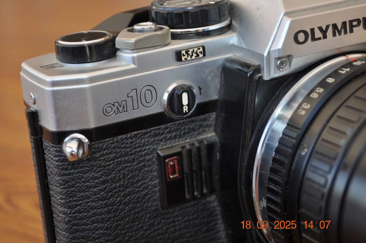Olympus OM10 SLR 35mm Film Camera Body Only
