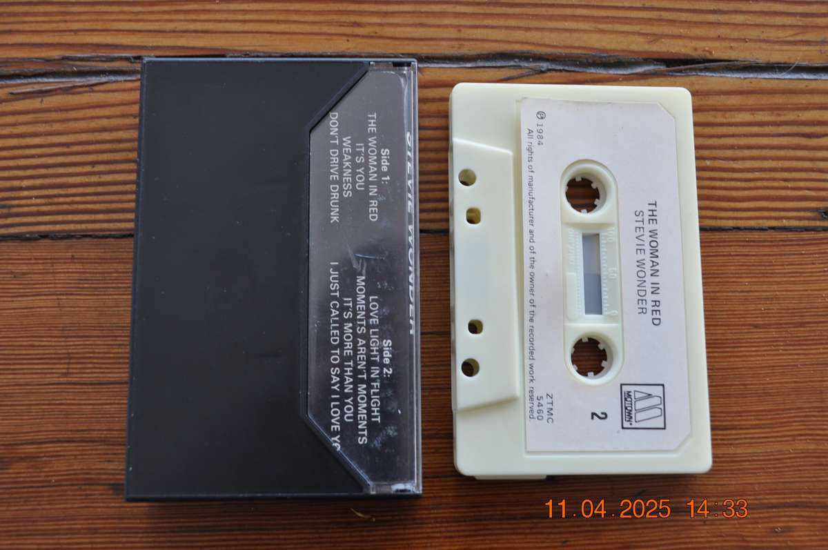 Stevie Wonder - The Woman In Red (Cassette)