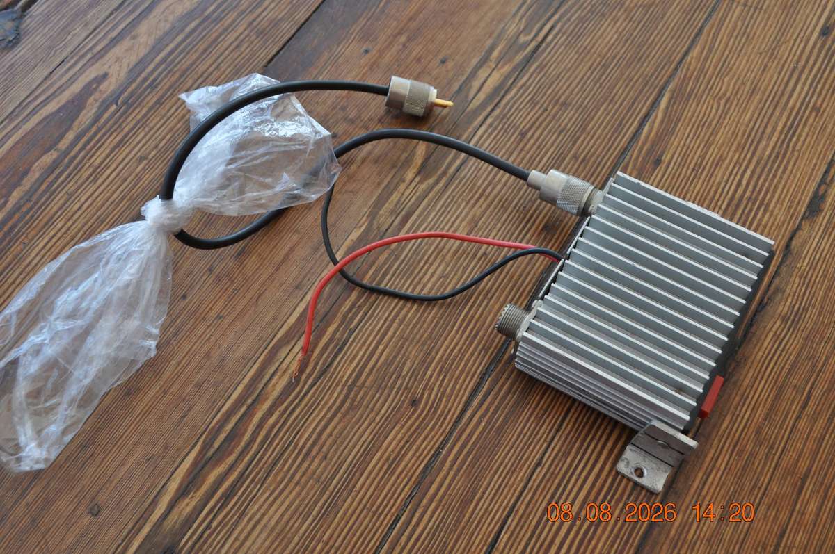 Retro CTE 737 CB Radio Linear Amplifier Booster (Made in Italy)