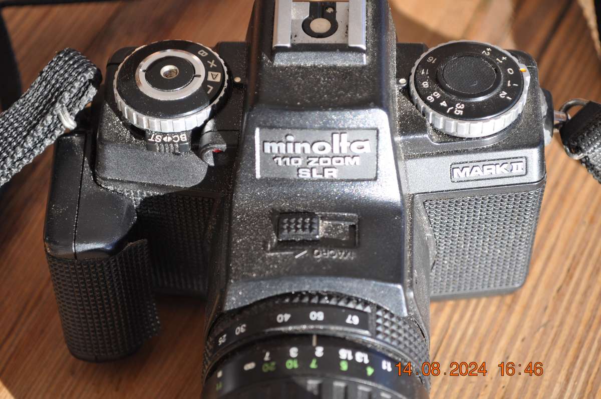 Vintage Minolta 110 Zoom SLR Film Camera