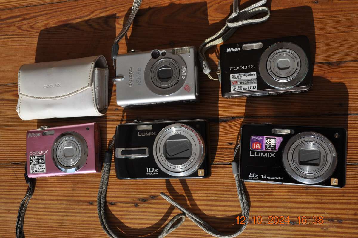 Older Type Digital Cameras (selling as is)