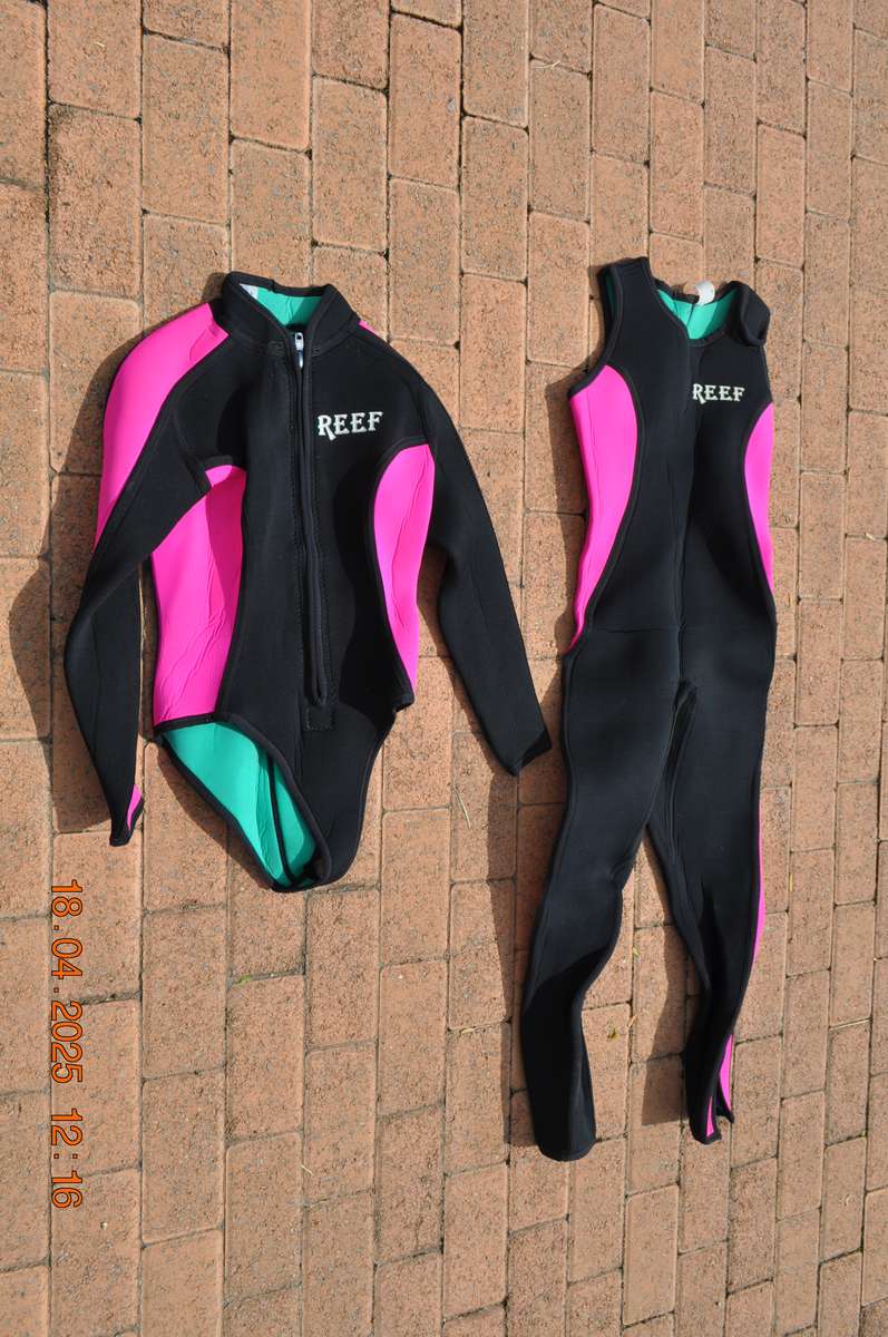 Lady Reef 2 Piece Wetsuit 5mm Size Medium