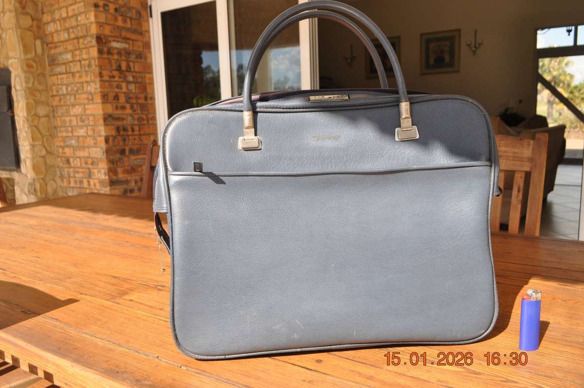 Vintage Vinyl SAA SAL Approved Cabin Carry Bag