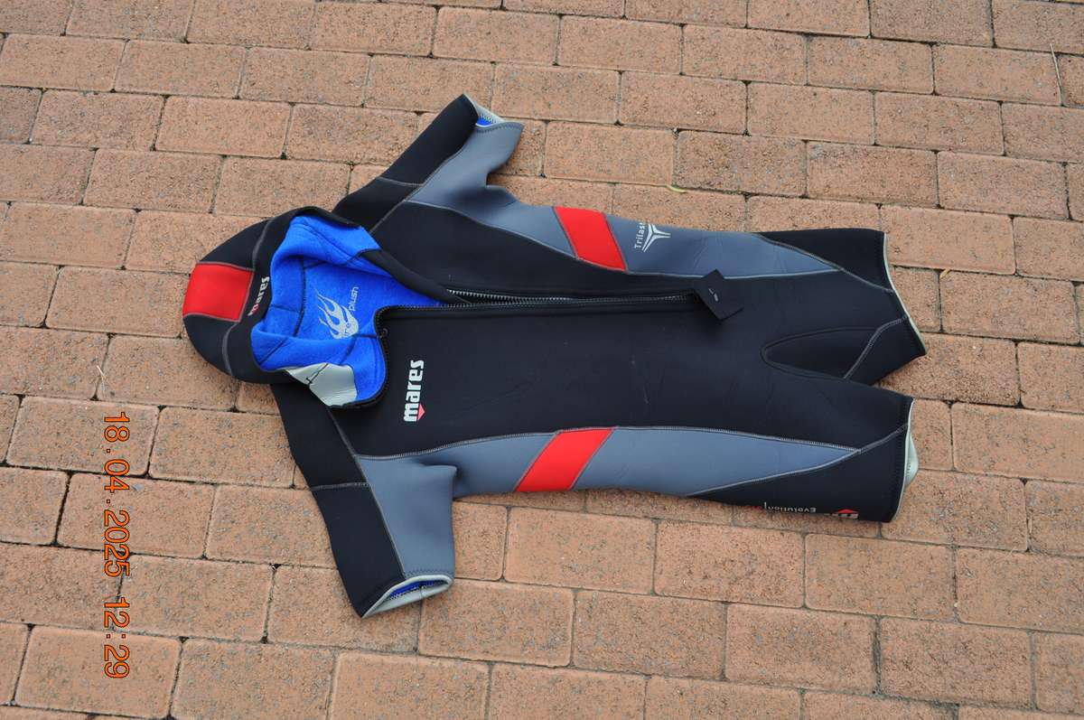 Mares Evolution Shortly Wetsuit With Hood XL