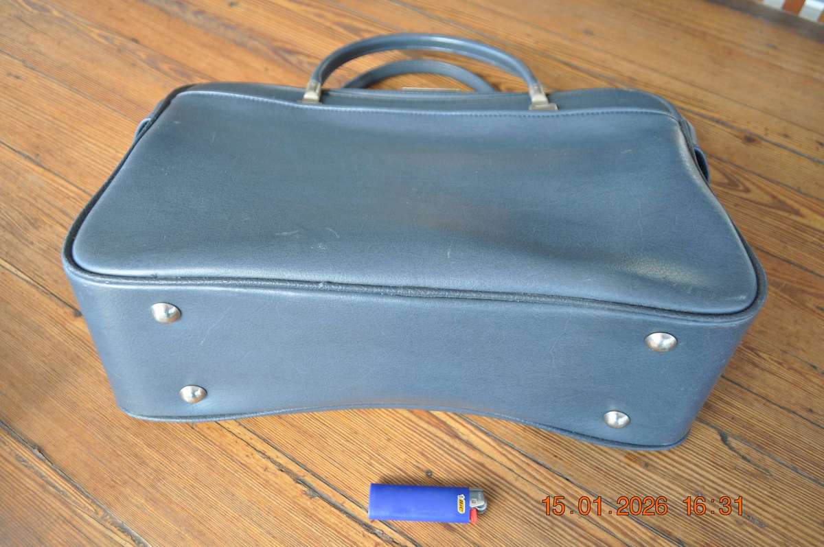 Vintage Vinyl SAA SAL Approved Cabin Carry Bag